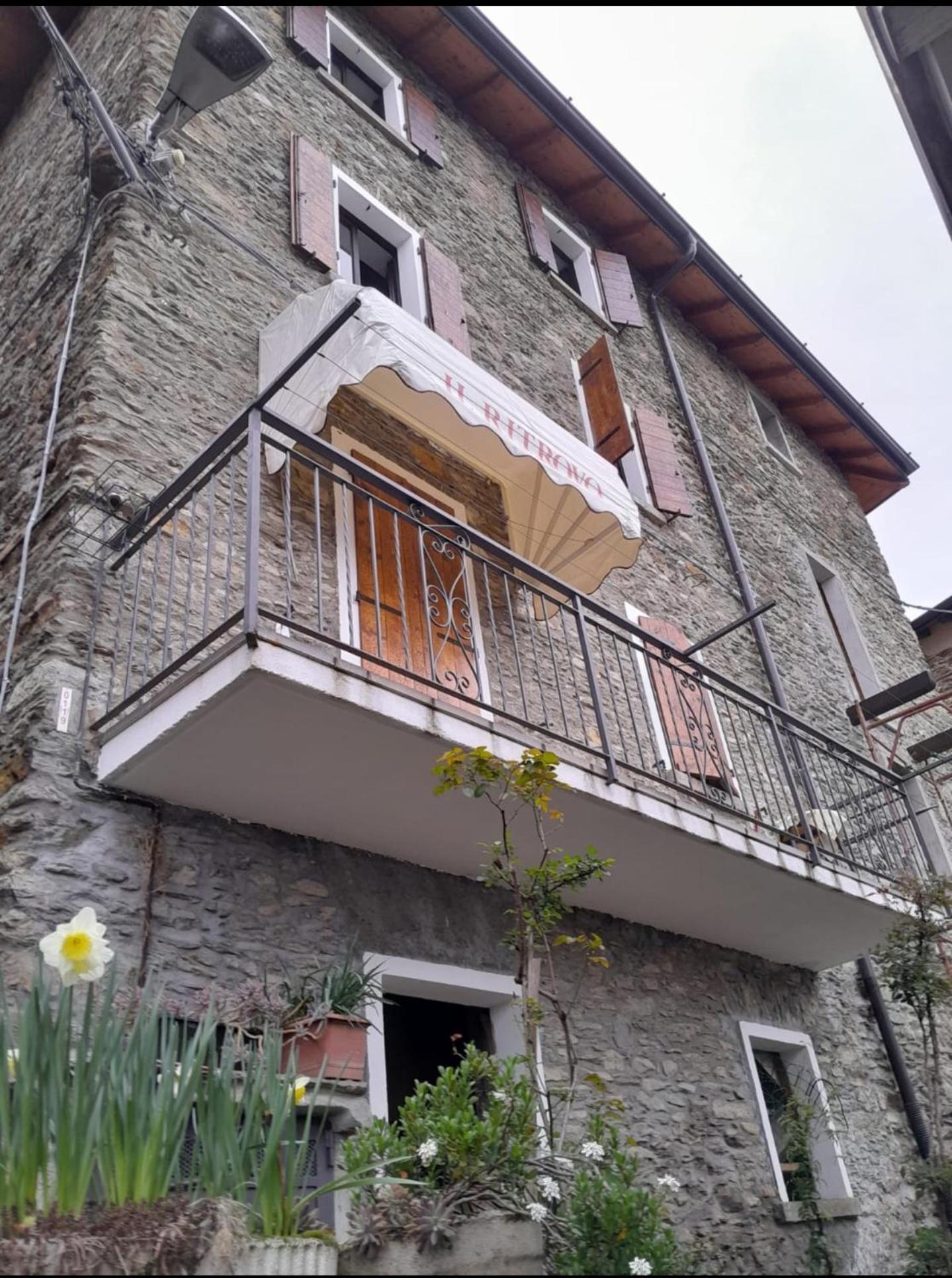 Rustico Vita Rezzonico Esterno foto
